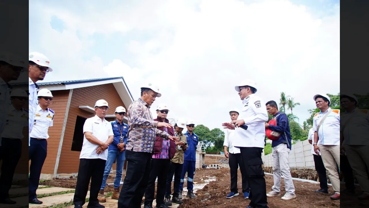 Tim monev Kemendagri tinjau kawasan pemukiman huntap